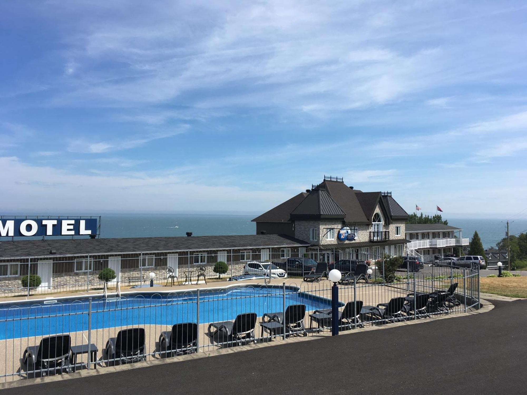 Motel Vue Belvédère Saint-Siméon Exterior foto