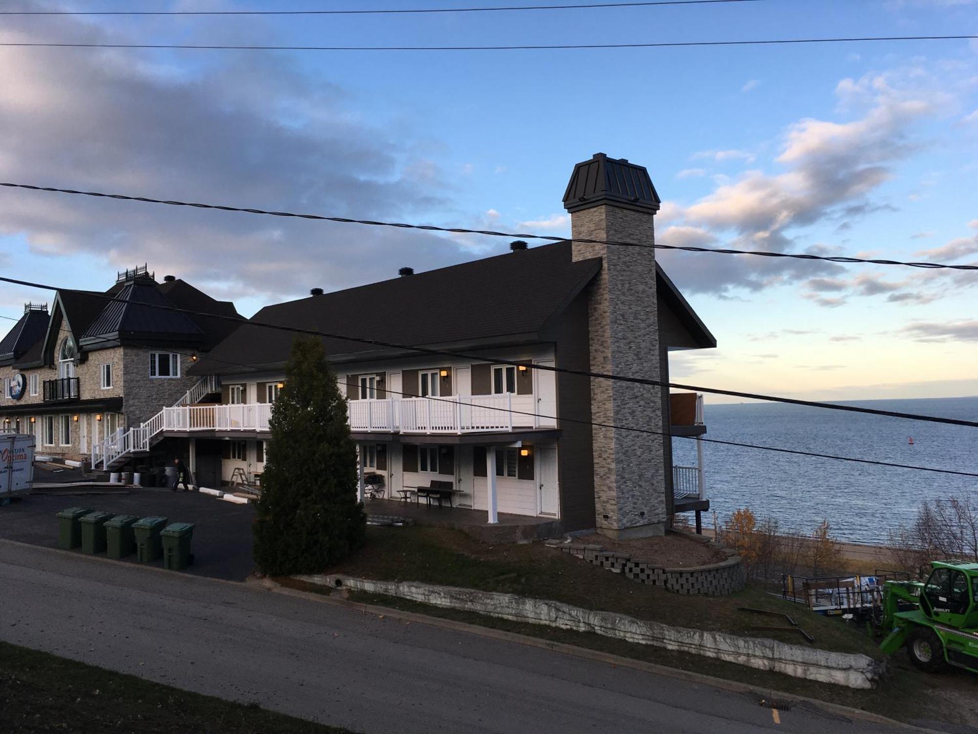 Motel Vue Belvédère Saint-Siméon Exterior foto